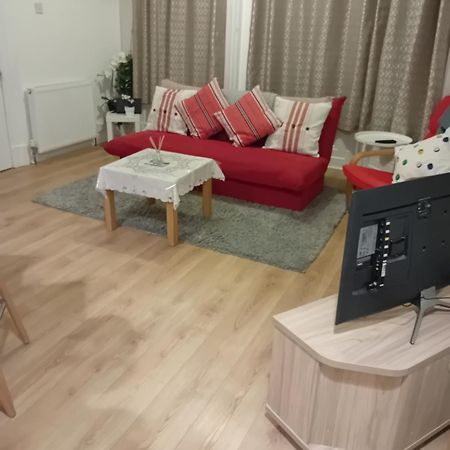 Aaron'S Holiday Home Μπέλφαστ Εξωτερικό φωτογραφία